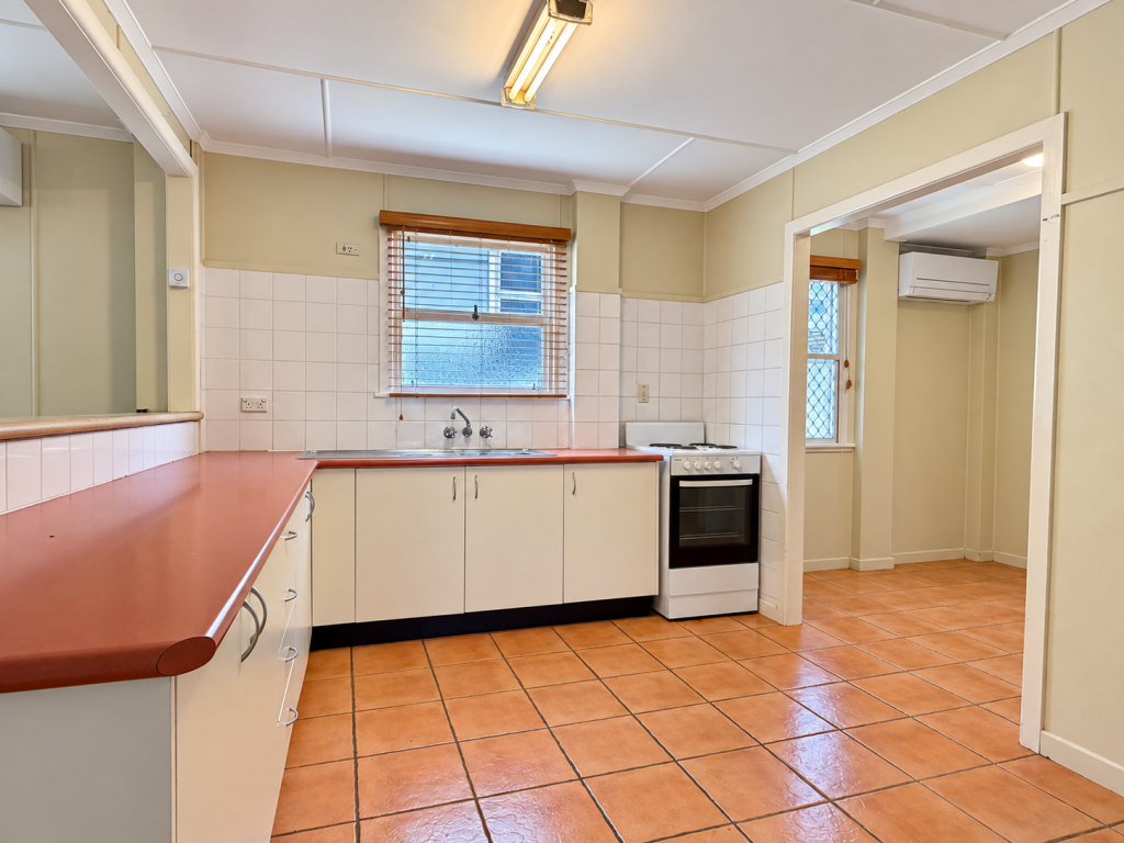 1/17 Westbrook St, Woody Point, QLD 4019