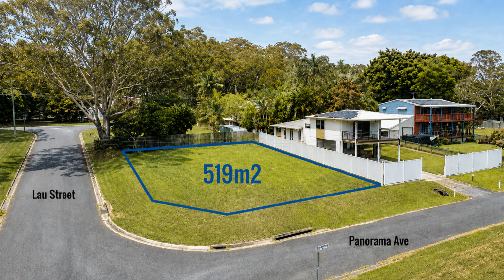 2 PANORAMA AVE, RUSSELL ISLAND, QLD 4184
