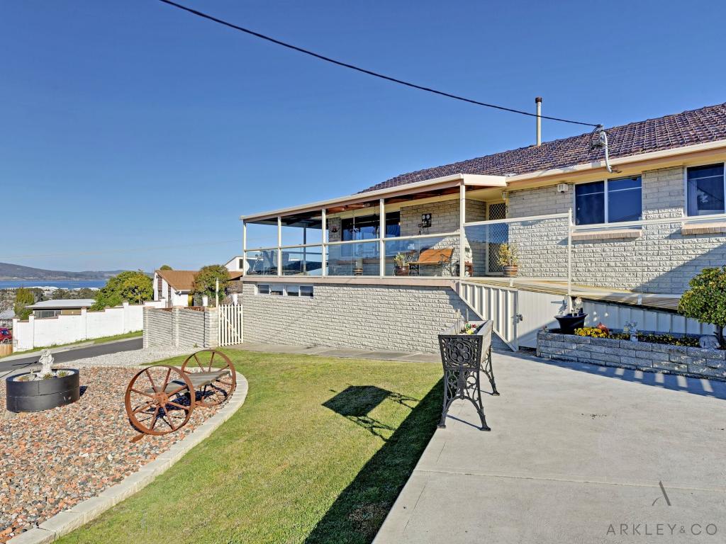 63 Banyalla St, Rokeby, TAS 7019