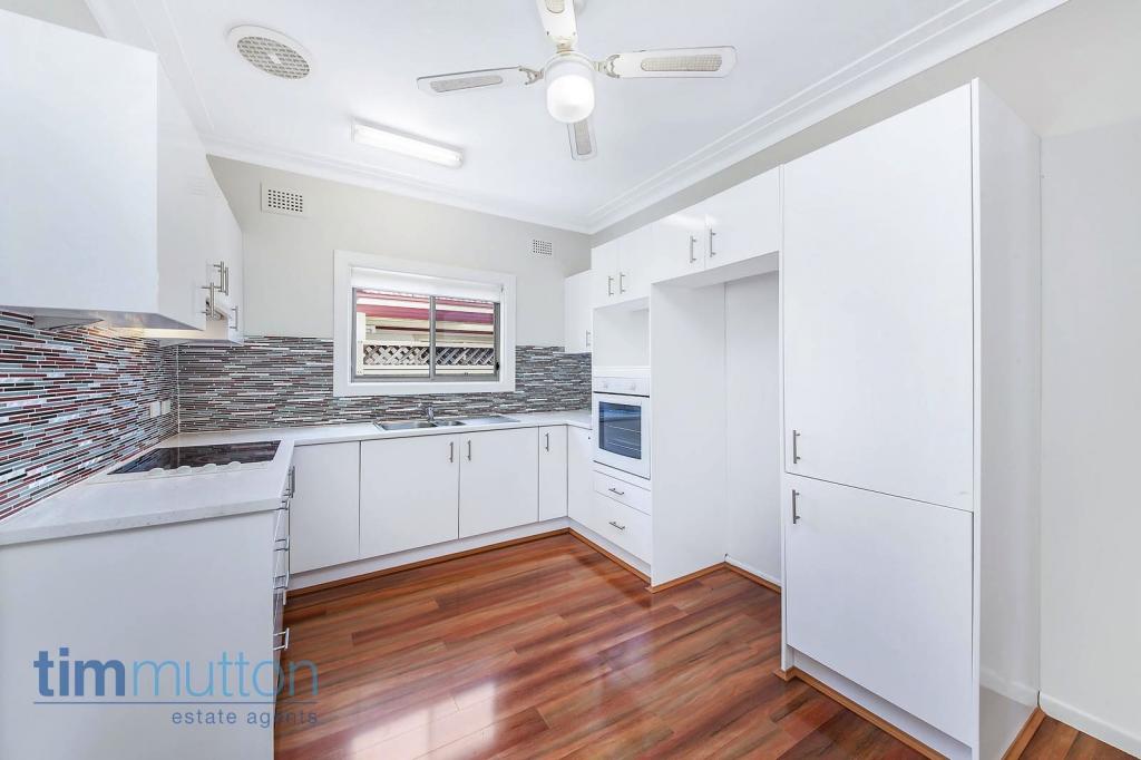 161 Bransgrove Rd, Panania, NSW 2213