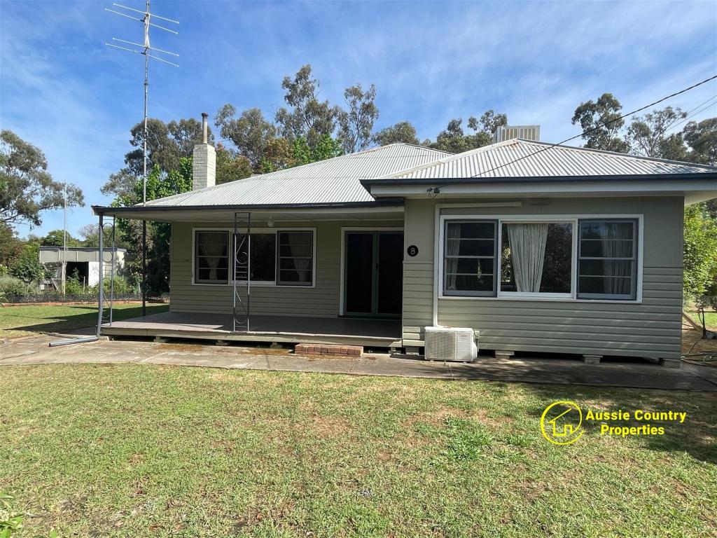 8 Greggerys Rd, Berrigan, NSW 2712