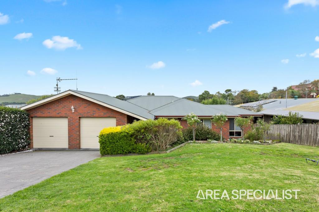 36 Macqueen Ave, Korumburra, VIC 3950