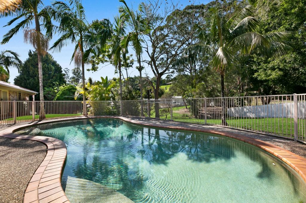 5 Yellowash Ct, Bonogin, QLD 4213