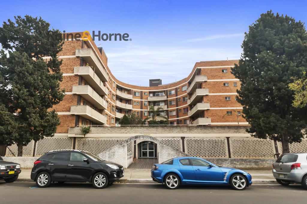 1/55 Goulburn St, Liverpool, NSW 2170