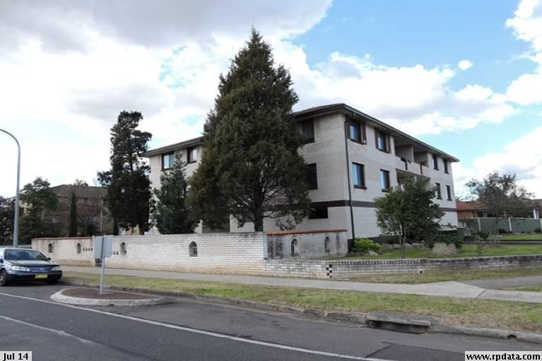 2/37-39 Blaxcell St, Granville, NSW 2142