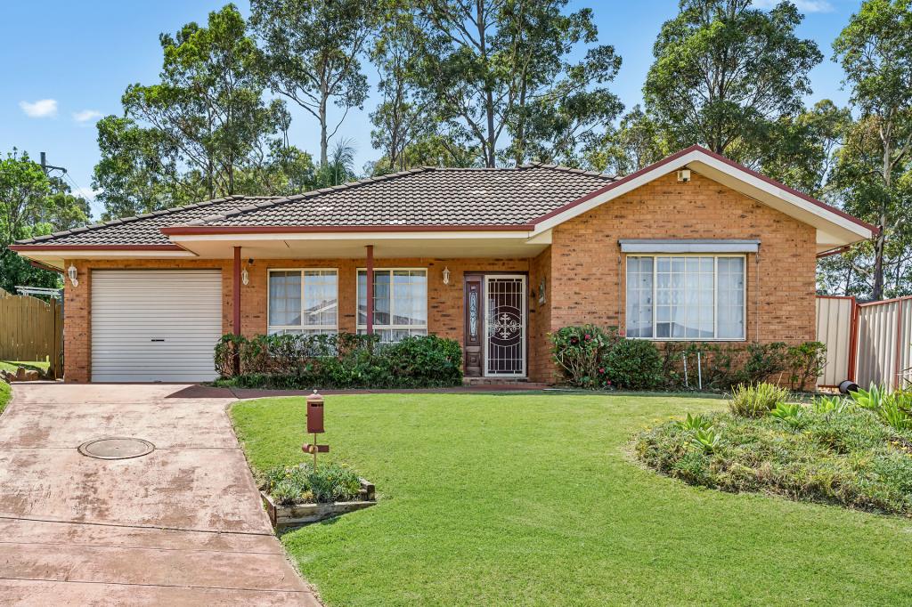 13 PENDLEBURY PL, ABBOTSBURY, NSW 2176