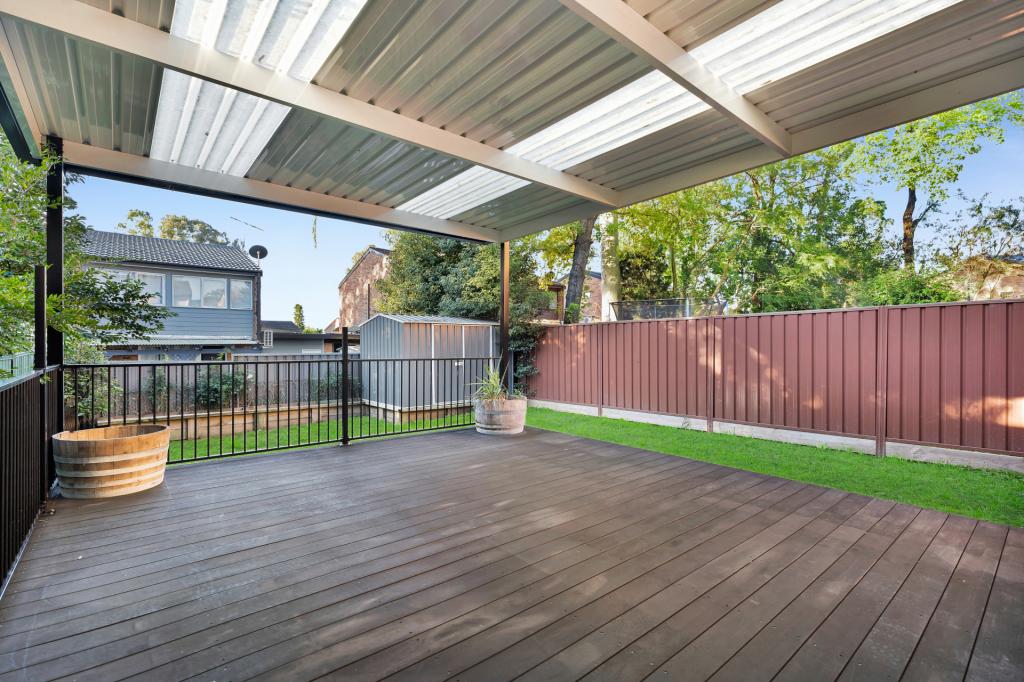 5 Stringybark Pl, Bradbury, NSW 2560