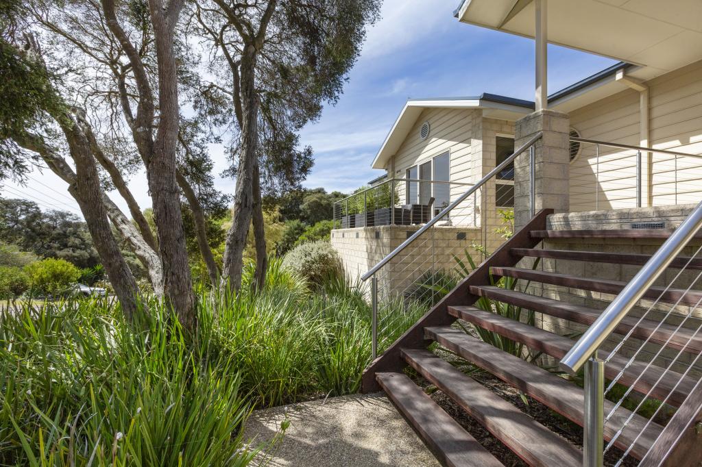 23 SHERWOOD FOREST DR, RYE, VIC 3941