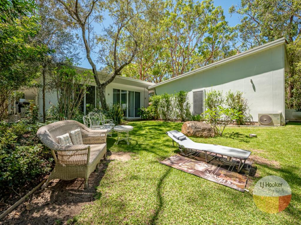 29 Alexander St, Macleay Island, QLD 4184
