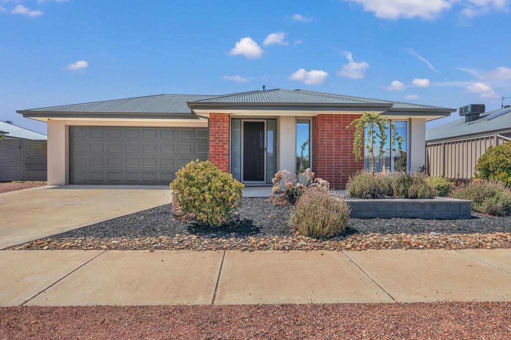 8 Cochrane St, Echuca, VIC 3564