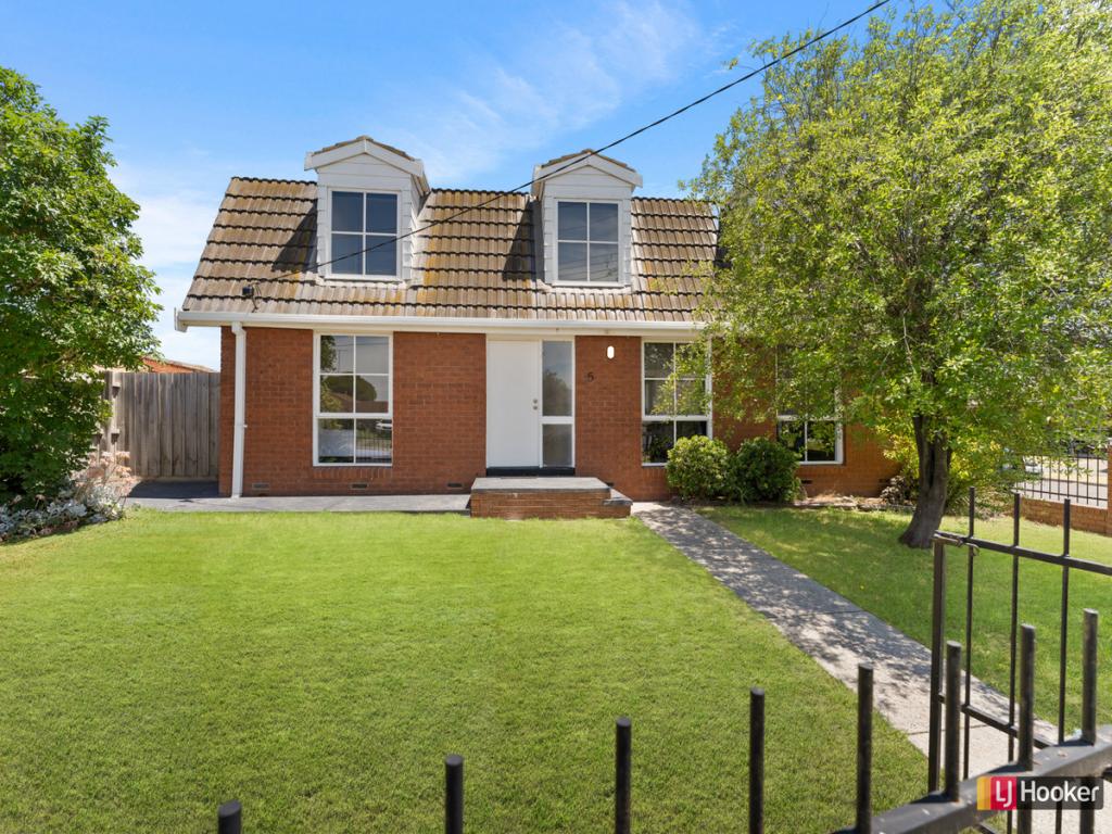 5 East End Cres, St Albans Park, VIC 3219