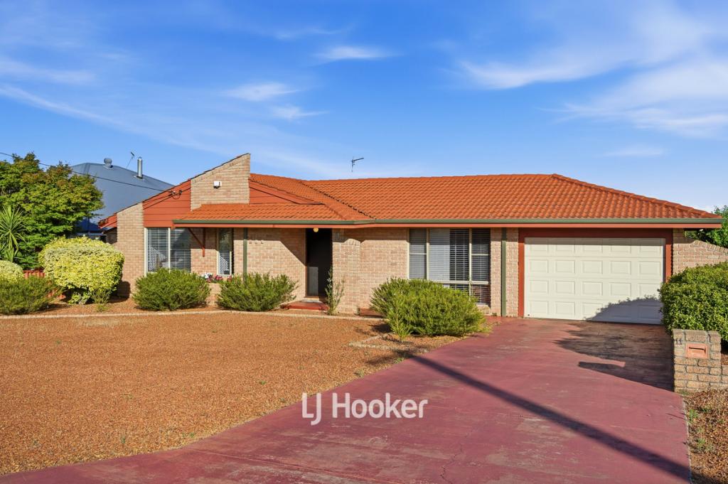 11 Walter Dr, Collie, WA 6225