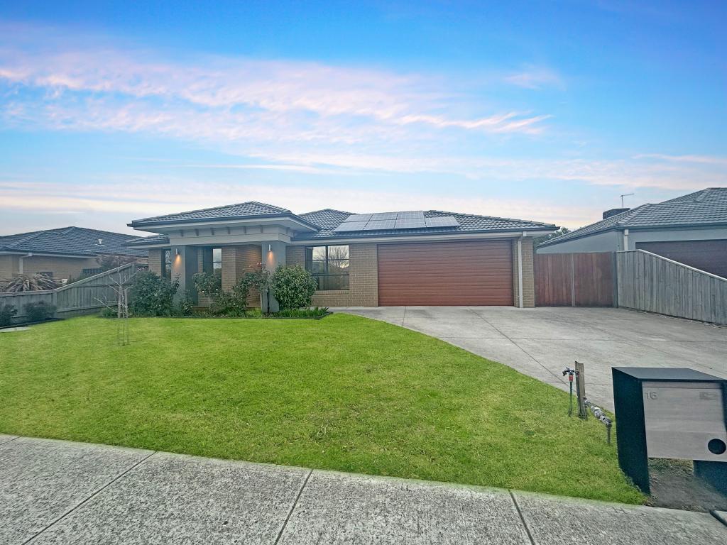 16 Papley Ave, Lang Lang, VIC 3984