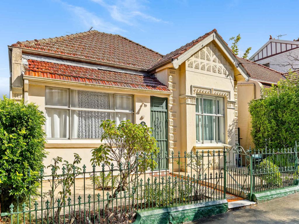 86 Newington Rd, Marrickville, NSW 2204