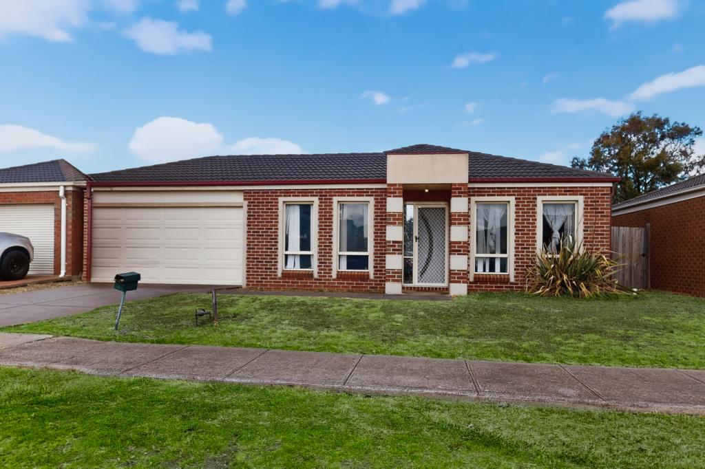 8 Light Fingers St, Kurunjang, VIC 3337