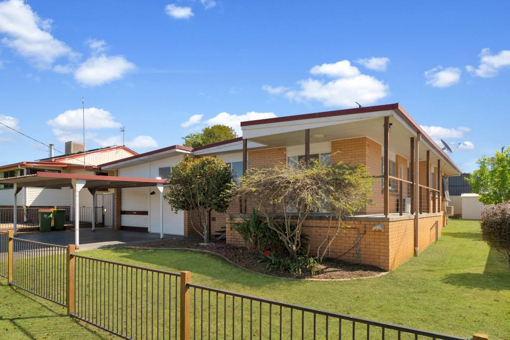 13 Leawarra St, Wilsonton, QLD 4350