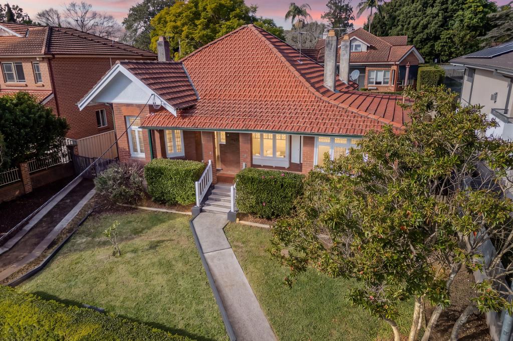 8 Waratah St, Roseville, NSW 2069