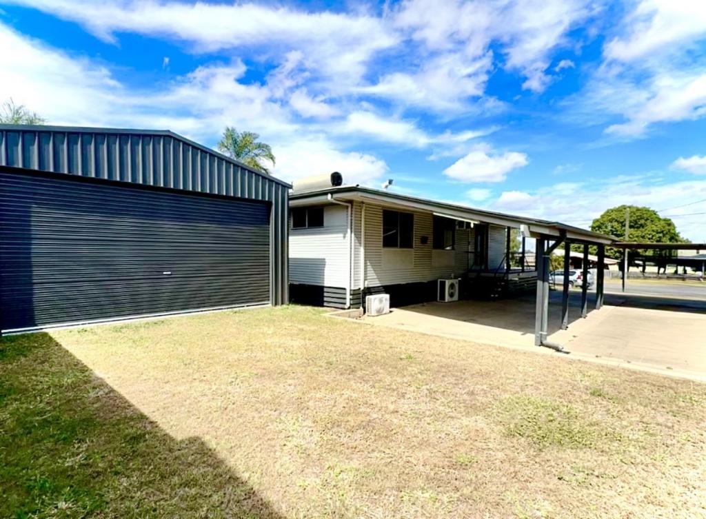 2 Holt Ct, Moranbah, QLD 4744