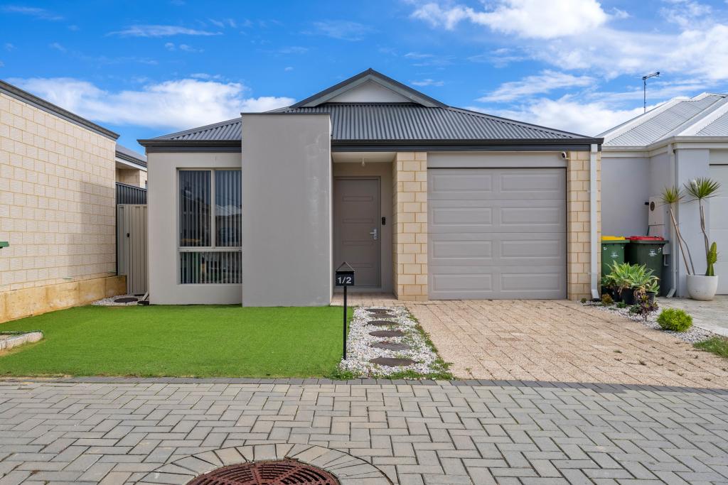 1/2 Fawcett Rd, Lake Coogee, WA 6166