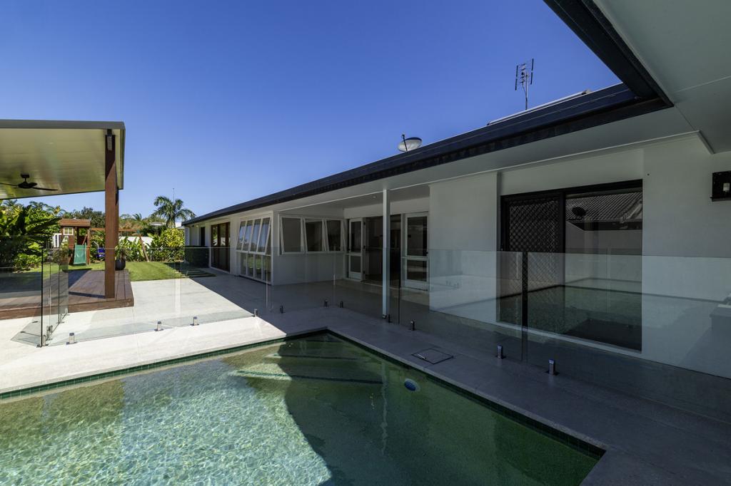 87 Brentwood Ave, Mooloolaba, QLD 4557