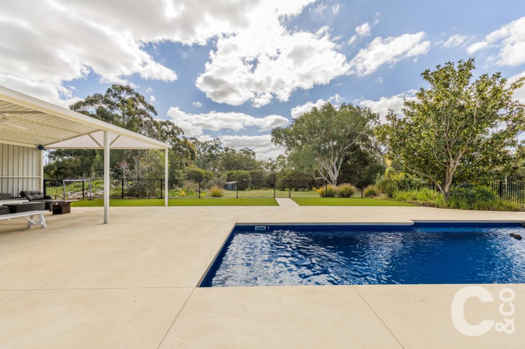 322 Mortimer Rd, Wellard, WA 6170