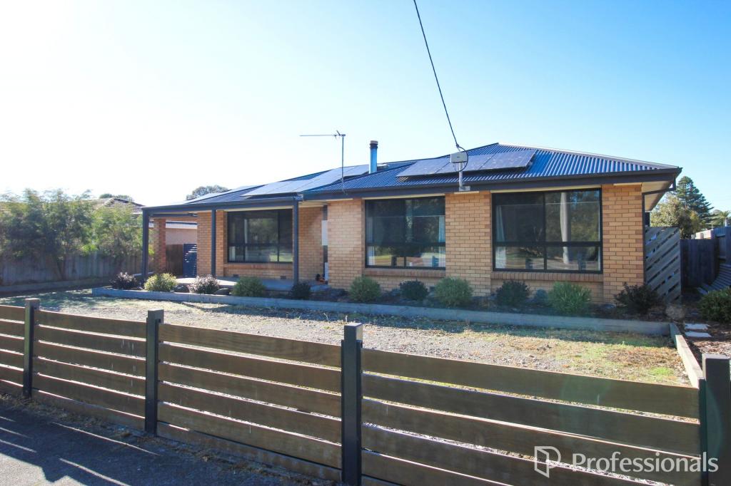 11 Kay St, Yarram, VIC 3971