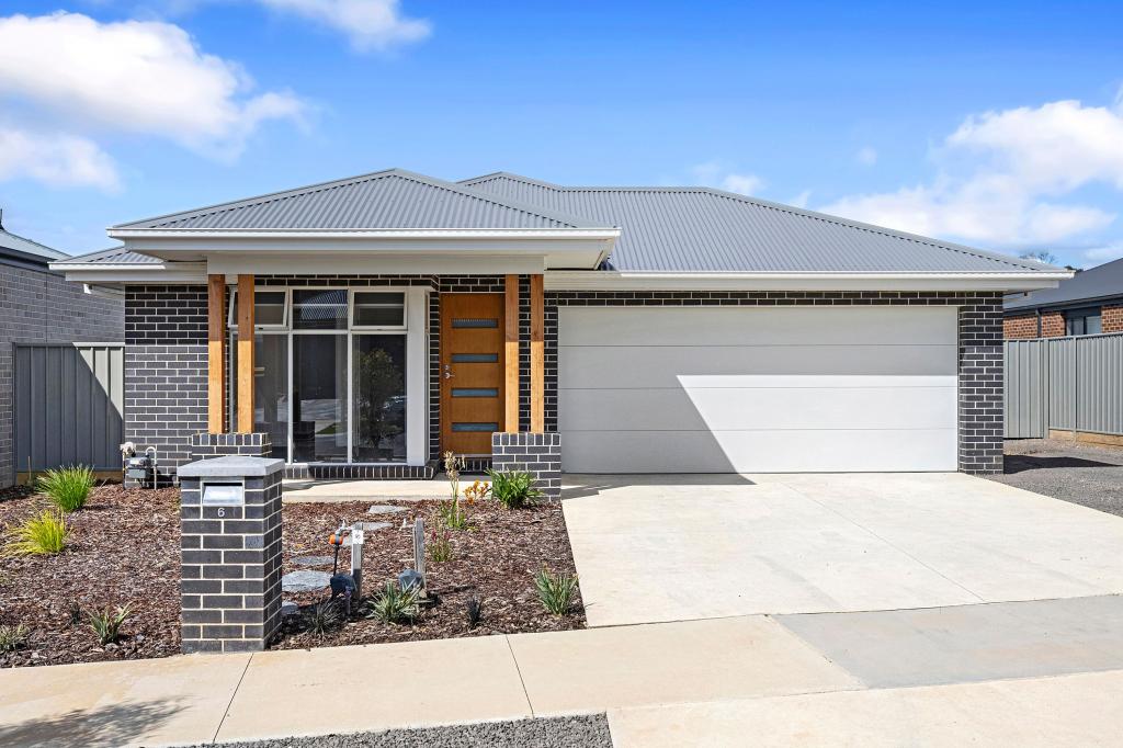 6 Santarosa Way, Epsom, VIC 3551
