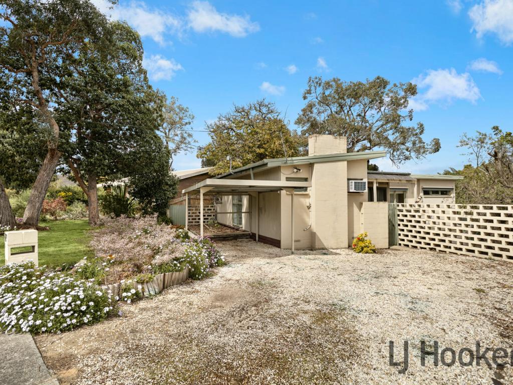 16 Mccomb Cres, Bayswater, VIC 3153