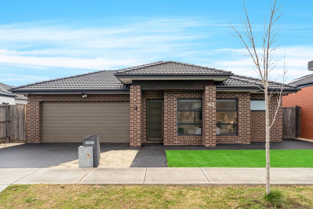 43 LATCHFORD DR, MICKLEHAM, VIC 3064