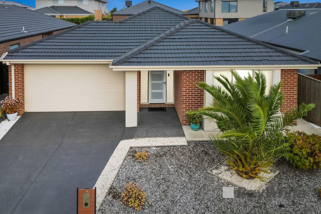 16 Ranger St, Clyde North, VIC 3978