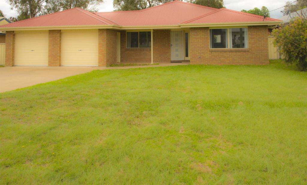 51 Abbott St, Glen Innes, NSW 2370