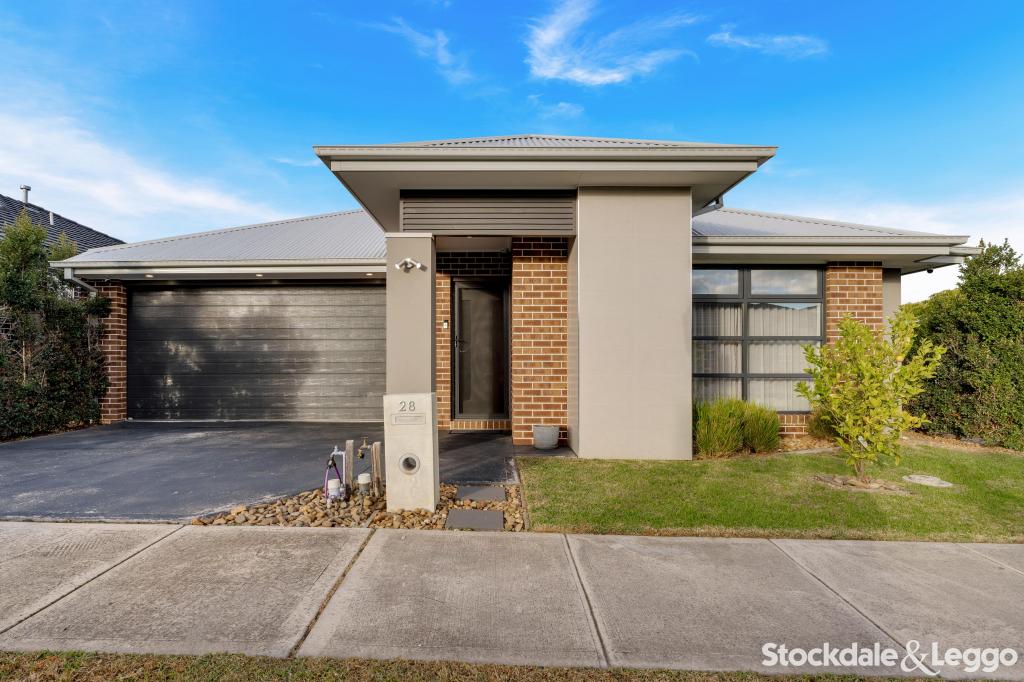 28 Featherwood Cres, Craigieburn, VIC 3064