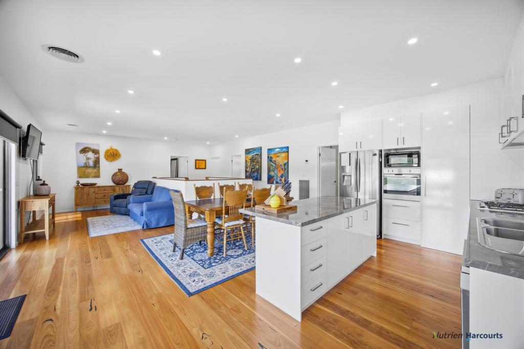 8 George St, Alexandra, VIC 3714