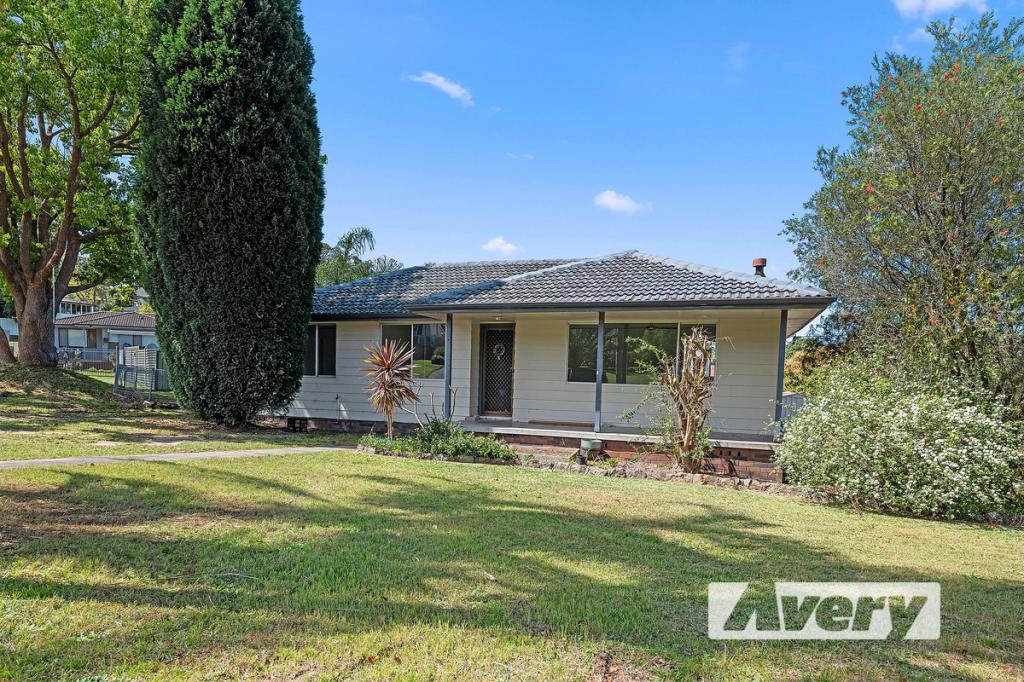 2 Huxley Cl, Blackalls Park, NSW 2283