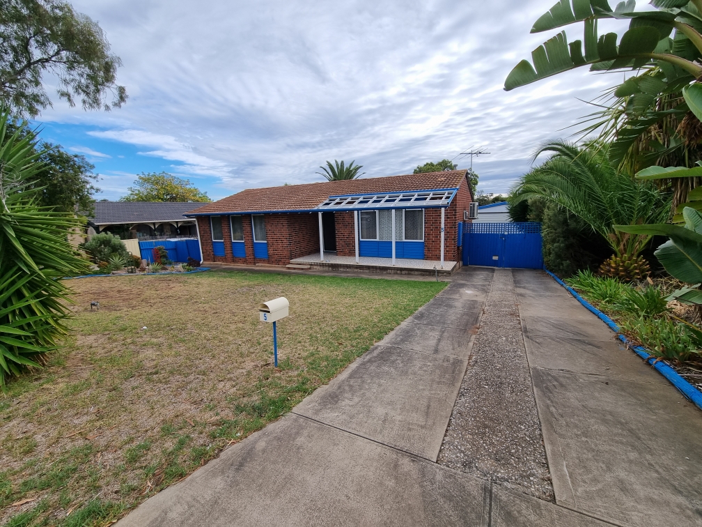 5 Guy St, Christie Downs, SA 5164