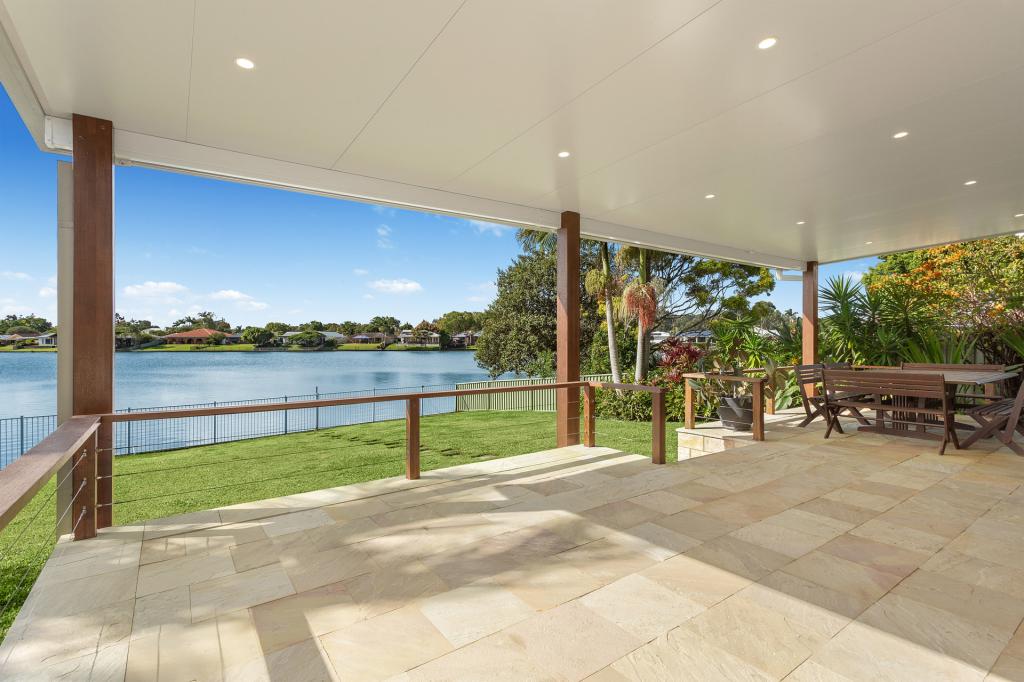 9 Cyclades Cres, Currumbin Waters, QLD 4223