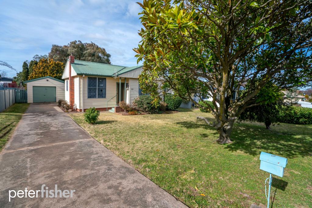 166 Clinton St, Orange, NSW 2800