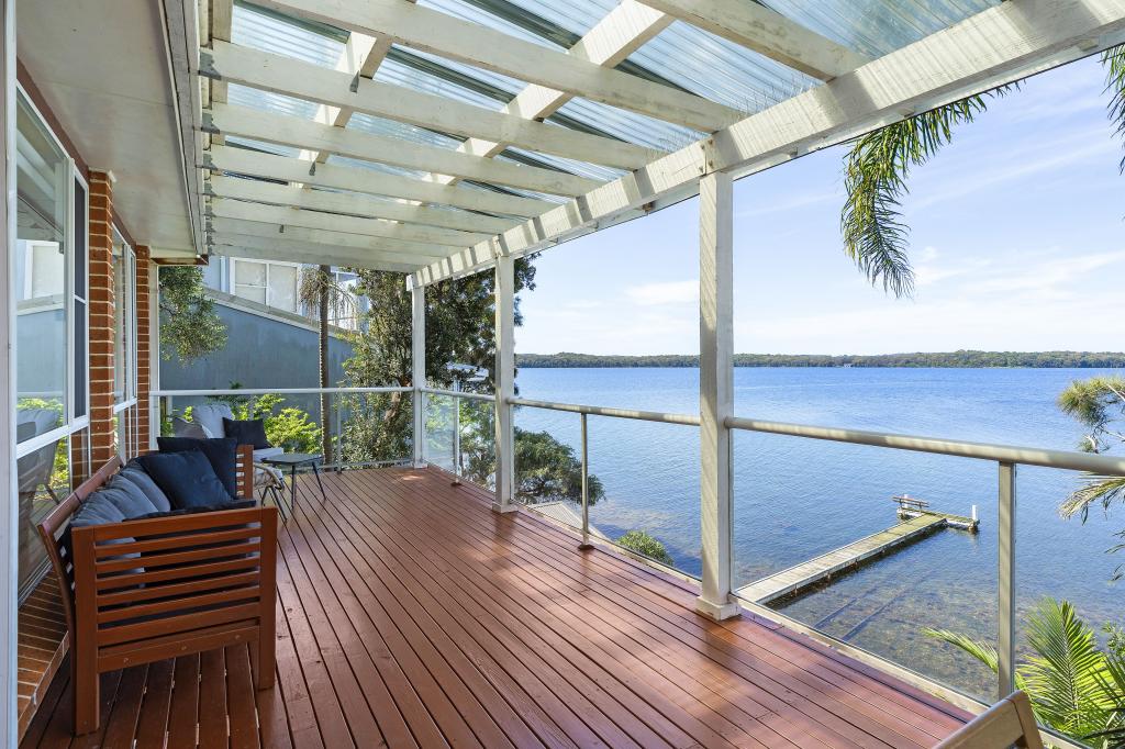 69 Sunshine Pde, Sunshine, NSW 2264