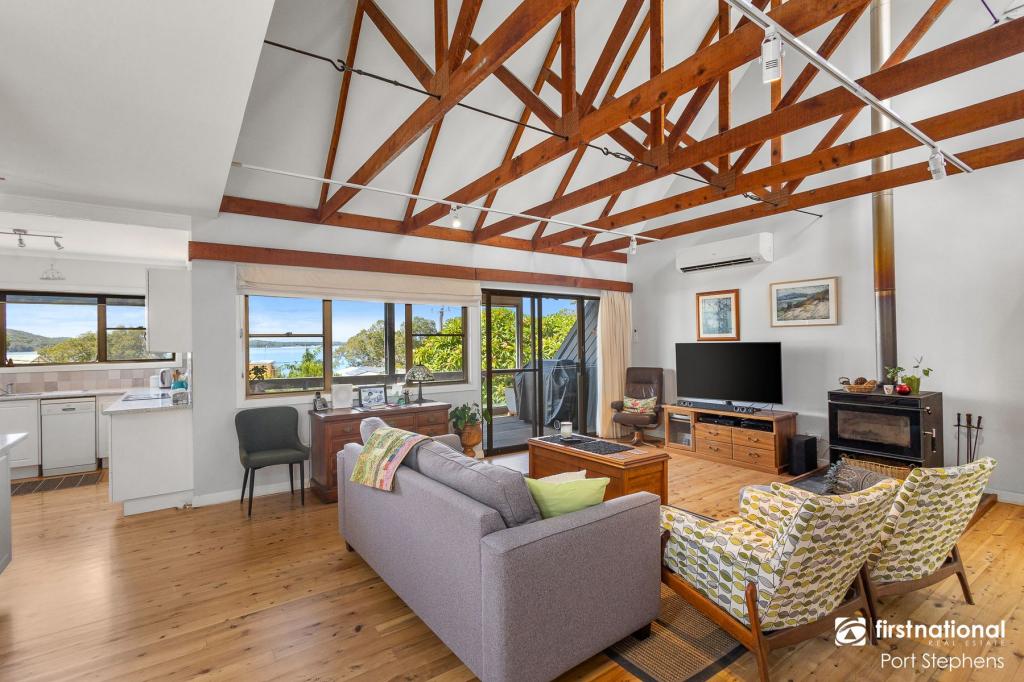 76 SOLDIERS POINT RD, SOLDIERS POINT, NSW 2317