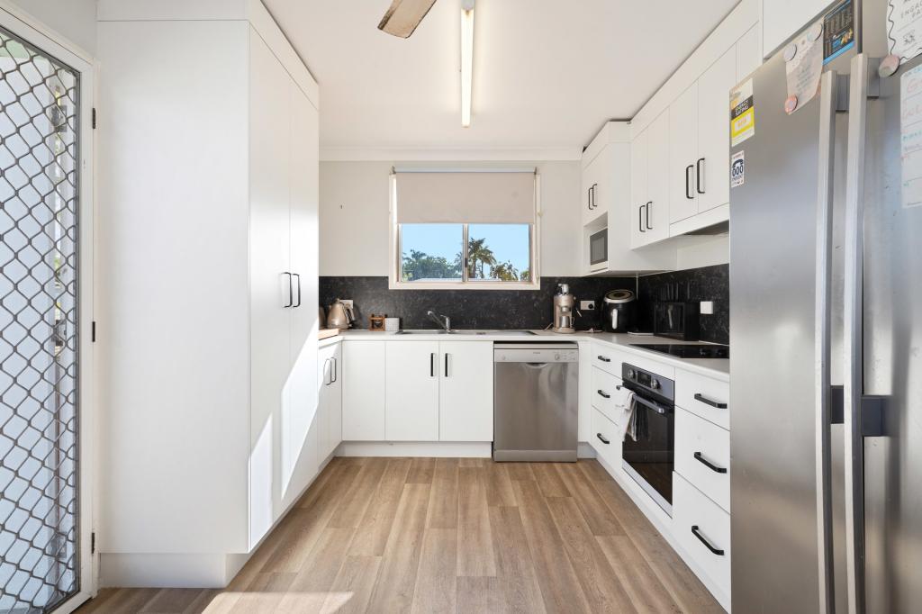114 Donovan Cres, Gracemere, QLD 4702
