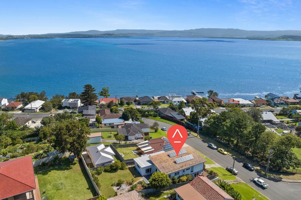 49 Buena Vista Ave, Lake Heights, NSW 2502