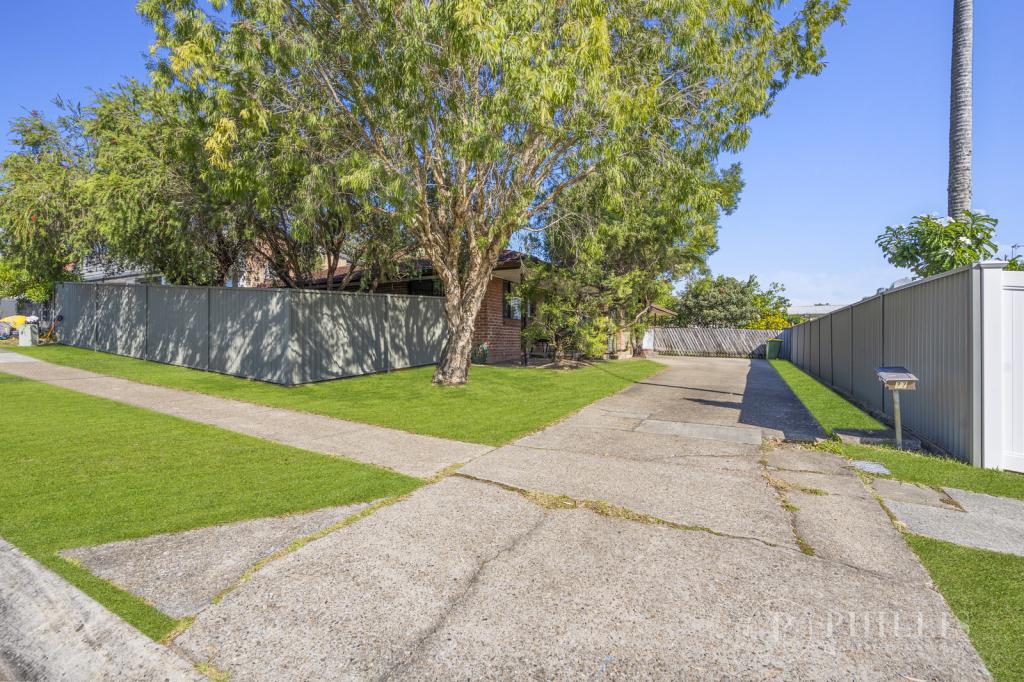 1 & 2/77 Corunna Cres, Ashmore, QLD 4214