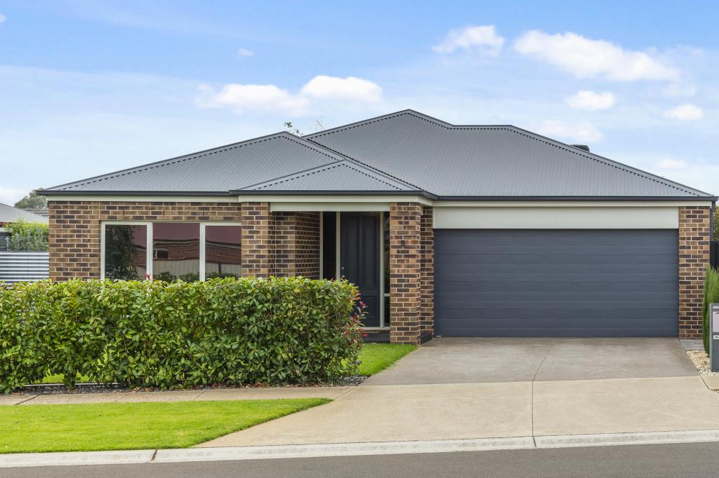 5 Lancelot Cres, Lancefield, VIC 3435