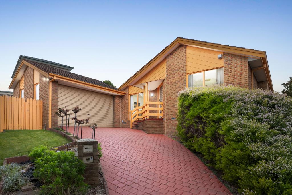 5 Woodview Pl, Knoxfield, VIC 3180