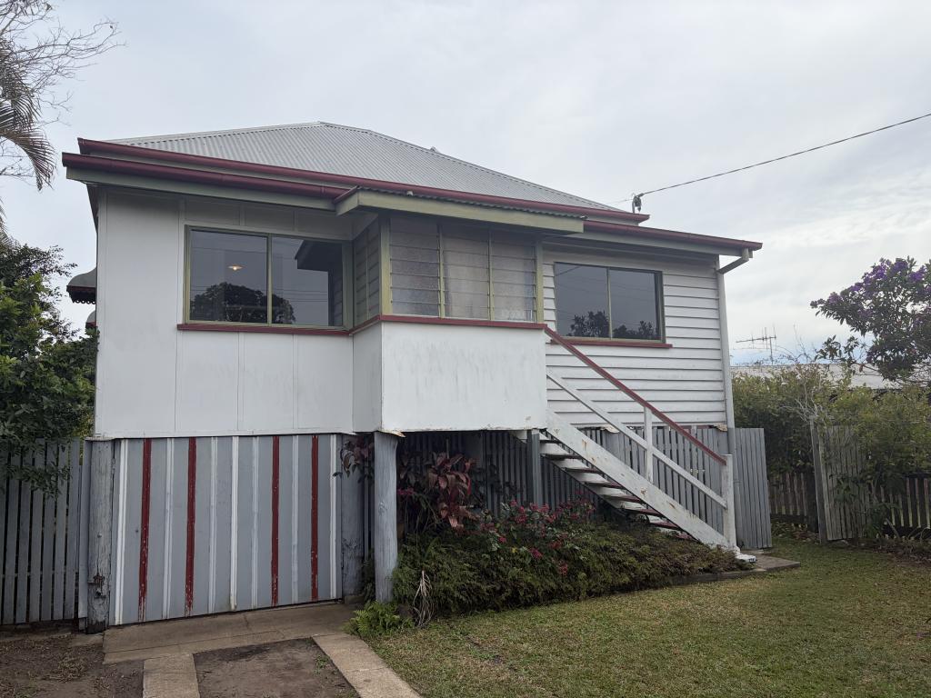 156 PALLAS ST, MARYBOROUGH, QLD 4650