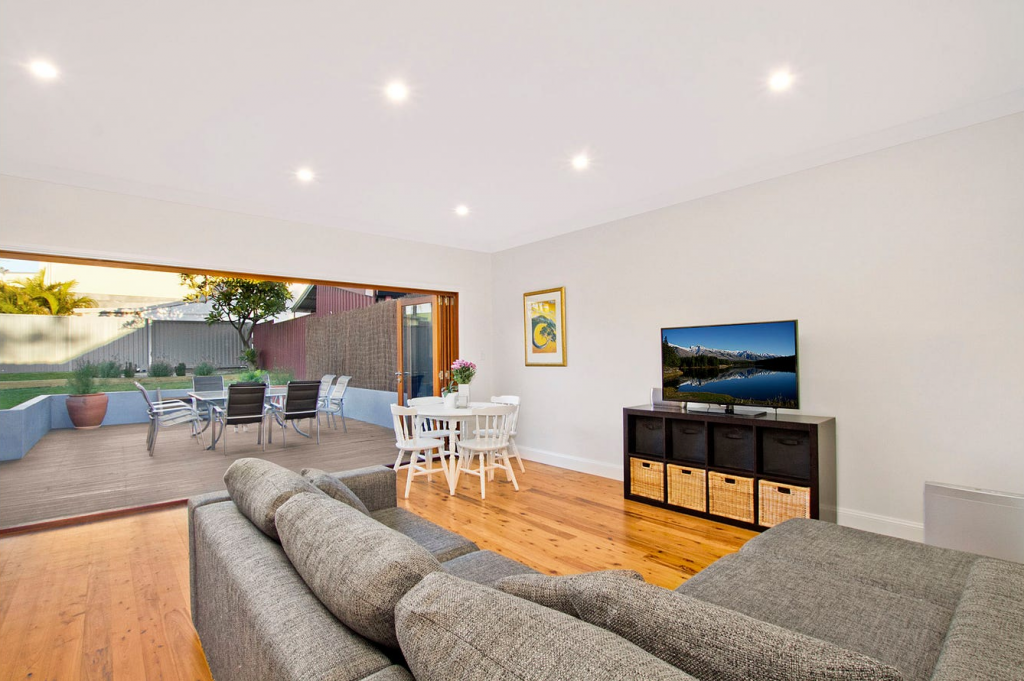 68 UNWINS BRIDGE RD, ST PETERS, NSW 2044