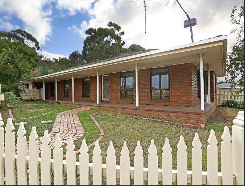 80 Barrabool Rd, Highton, VIC 3216