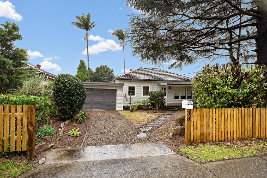 38 Belmont Pde, Mount Colah, NSW 2079