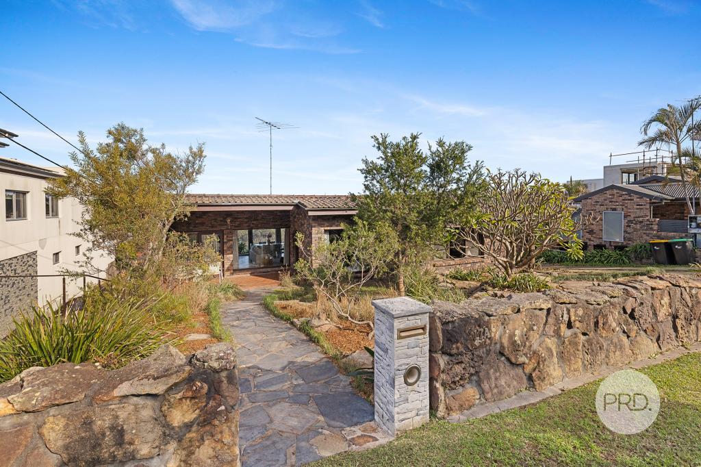 17a Woodlands Ave, Lugarno, NSW 2210