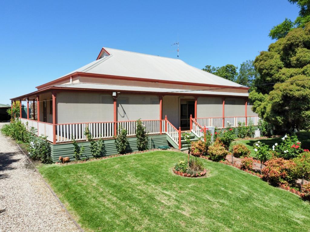 121 Nyah West Rd, Nyah West, VIC 3595